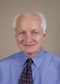 Marian J Rewers