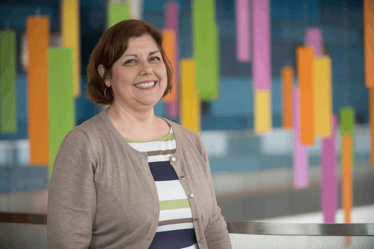 Luann M Kuhl