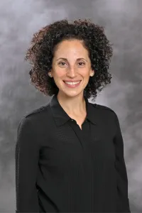 Yael Sadan Zack