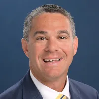 Seth M Eisenberg