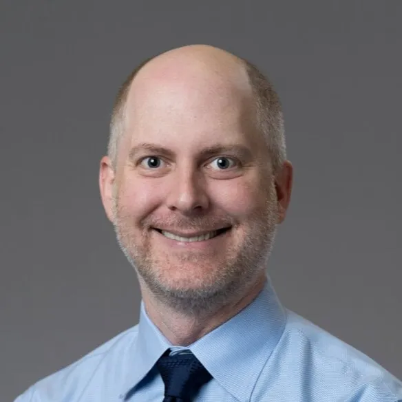 Matthew J Giefer