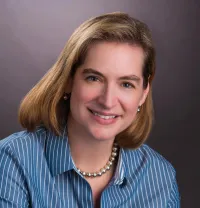Karin R Swartz