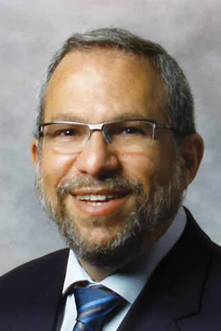 Eric M Orenstein