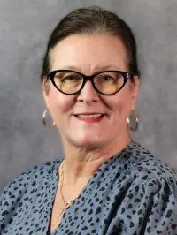Lyndell M Wedyke