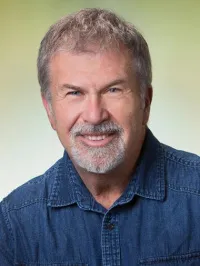 Laszlo Steven Tekler