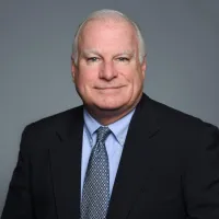 Kevin W Regan