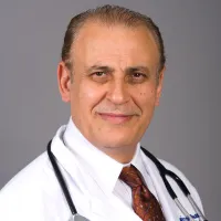Arfa Babaknia