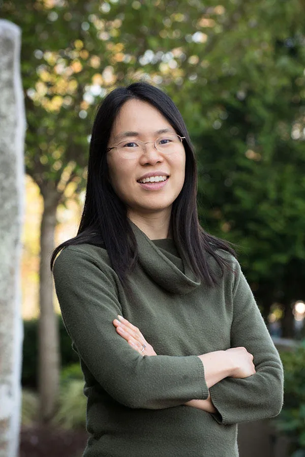 Esther Chahwei Hwang