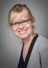 Anita B Szerszen