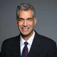 Chris J Geannopoulos