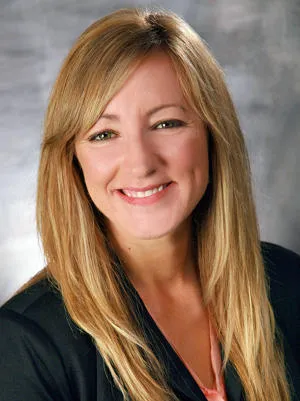 Lindsay Rebecca Whetzel