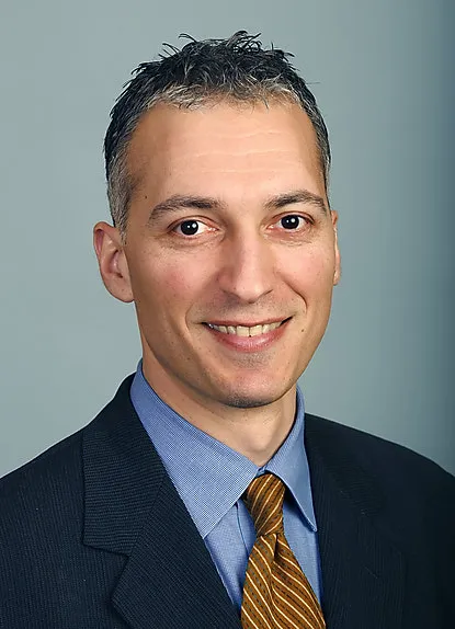 Dean Eliott