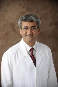 Qamar Khan