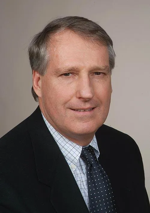 Patrick J Toth