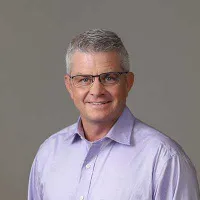 Robb Larsen