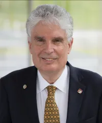 Solomon L. Moshe