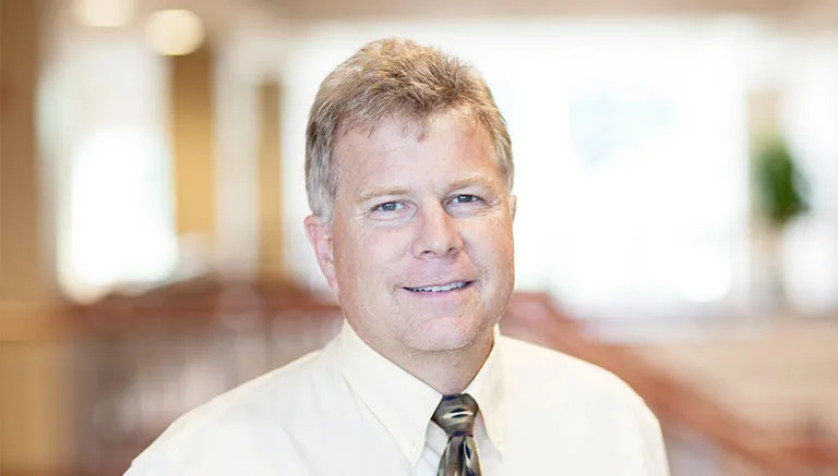 Gary D Dumontier