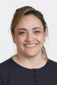 Valentina R. Dalili-Shoaie