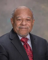 Leon B Mcnealy