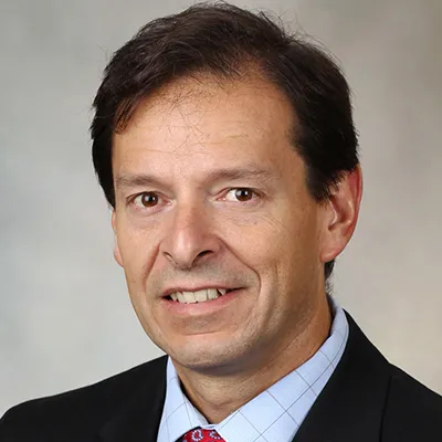 Luis Scott