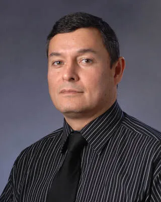 Felipe P Perez