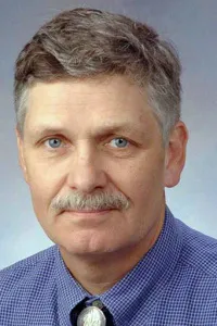 William M Mendenhall