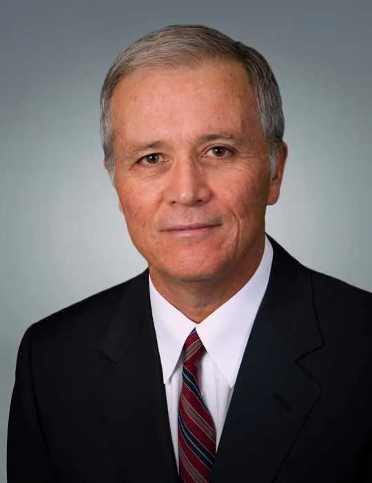 Lester M Dyke