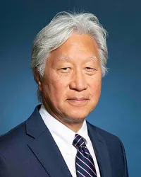 Daniel Y Kim