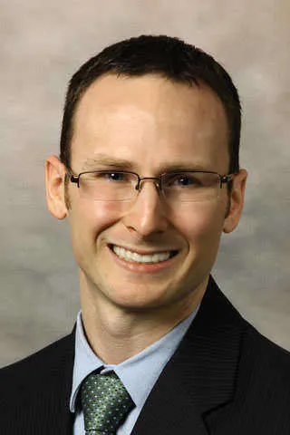 Stanton M Regan