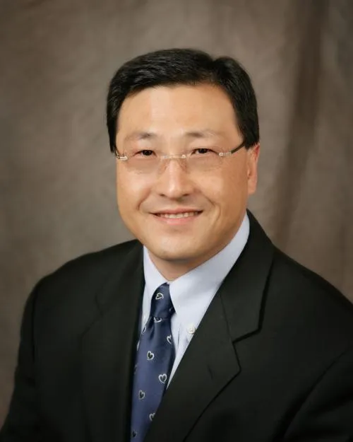 Edward Minjay Lee