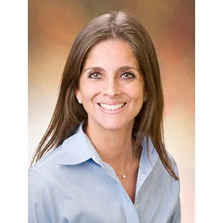 Laura M Mercer-Rosa