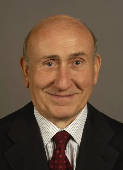 Evangelos S Gragoudas