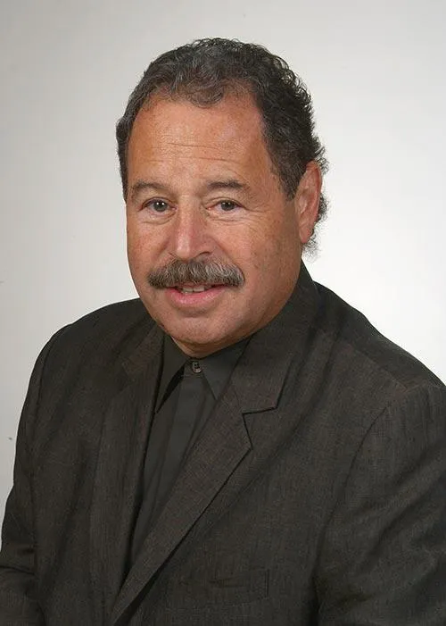 Larry B Price