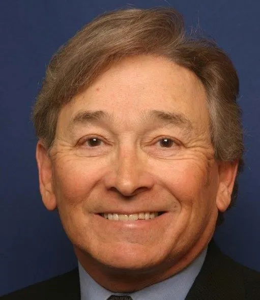 Toby G Mayer