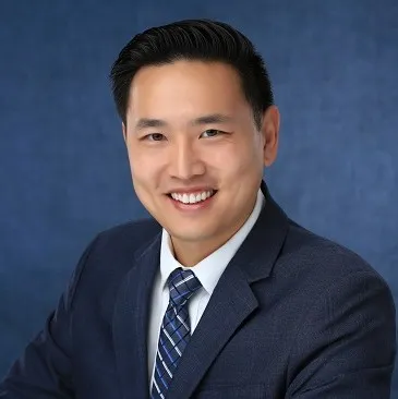 Dr. Allen Shawlun Wang, MD - Lewisville, TX - Ophthalmology