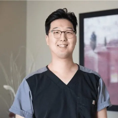 Dr. Sang Kwon Seo, DMD