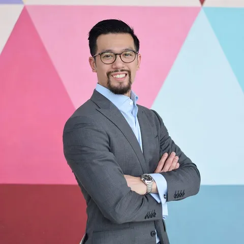 Dr. Chi-Quang Peter Nguyen, OD