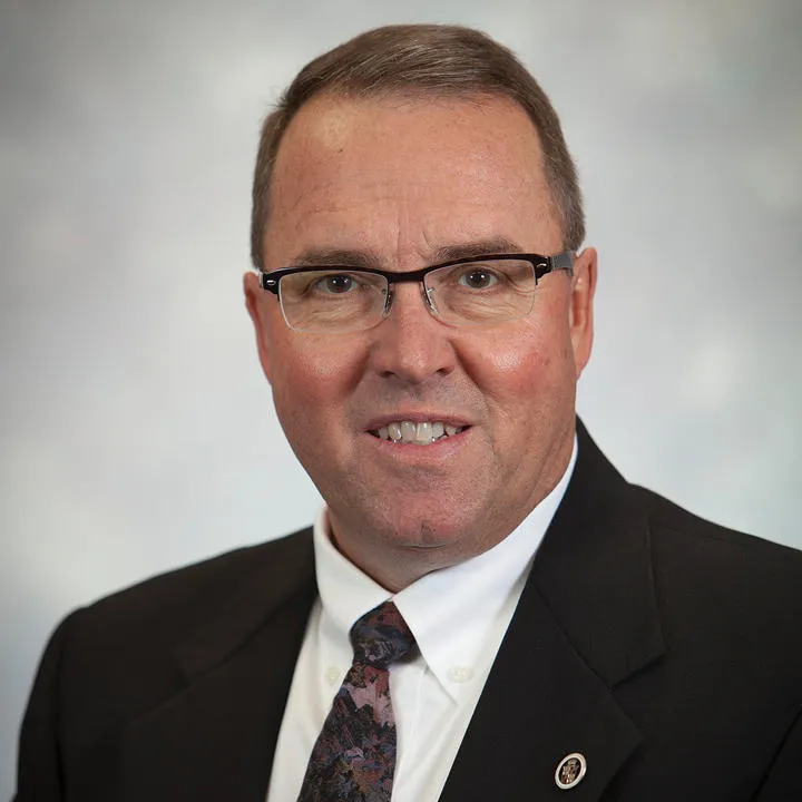 Dr. George Larsen Kneller, MD - La Porte, IN - Family Medicine