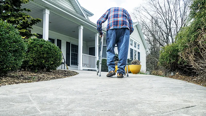 Impaired Appetite Tied to Mobility Loss in Older Adults
