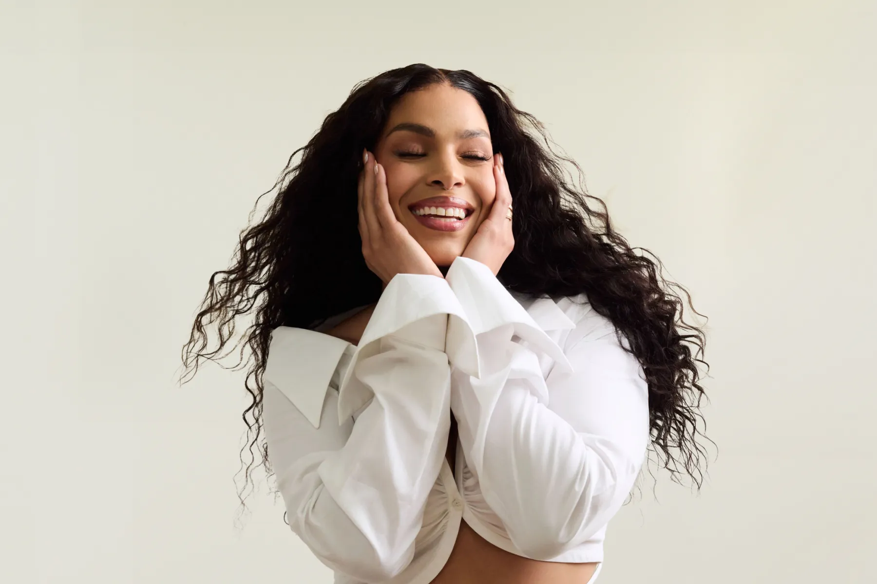 Glow Get It: Jordin Sparks on Manifesting Joy Every Day