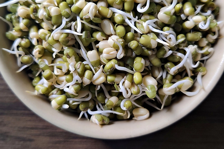 Raw Sprouts