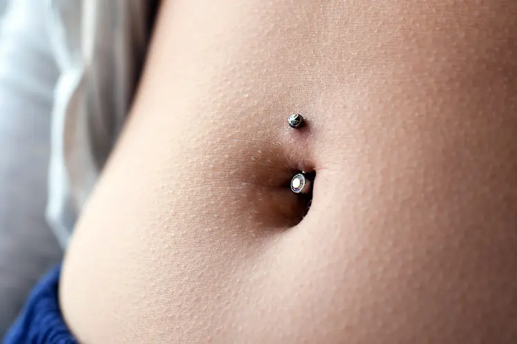 photo of belly button piercing