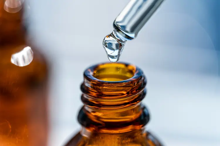 photo of  bottle dropper