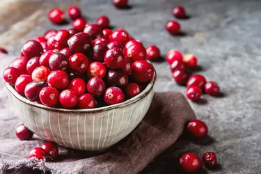 There are lots of ways to add cranberries to your diet. Some varieties, such as dried cranberries, cranberry juice, and canned cranberry sauce, are available year-round. The healthiest way to enjoy cranberries is to eat them fresh. (Photo credit: iStock/Getty Images)