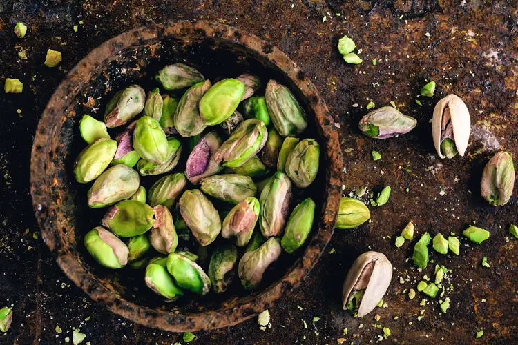 photo of pistachios