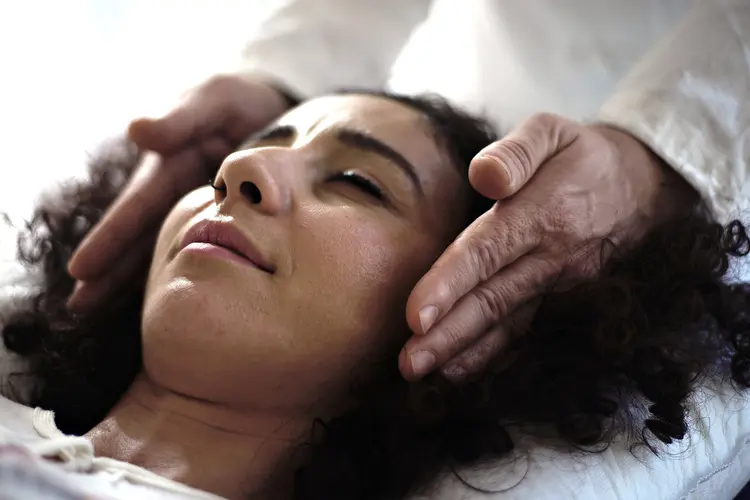 photo of reiki therapy