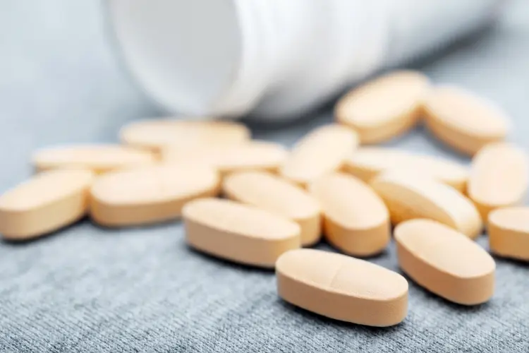 photo of SAM-e supplements