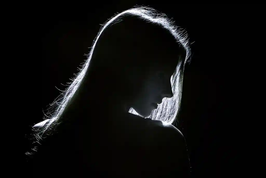 photo of woman's profile