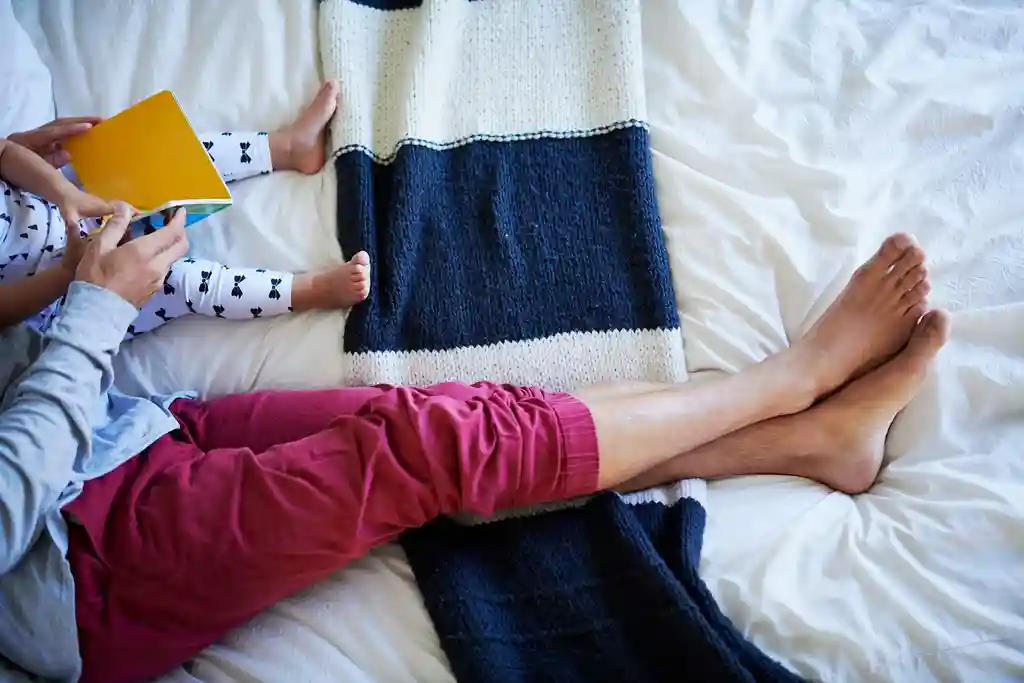 photo of parent and child reading