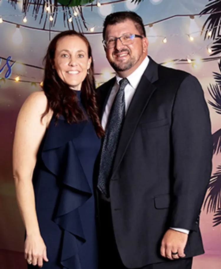 photo of Lindsey and Jason Anderson